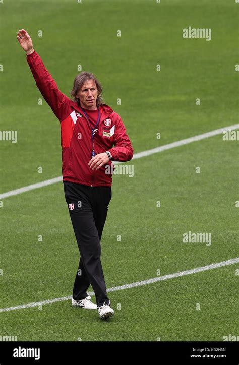 peru national football team coach